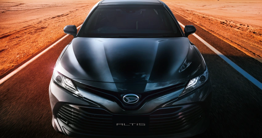 Daihatsu Altis 2018