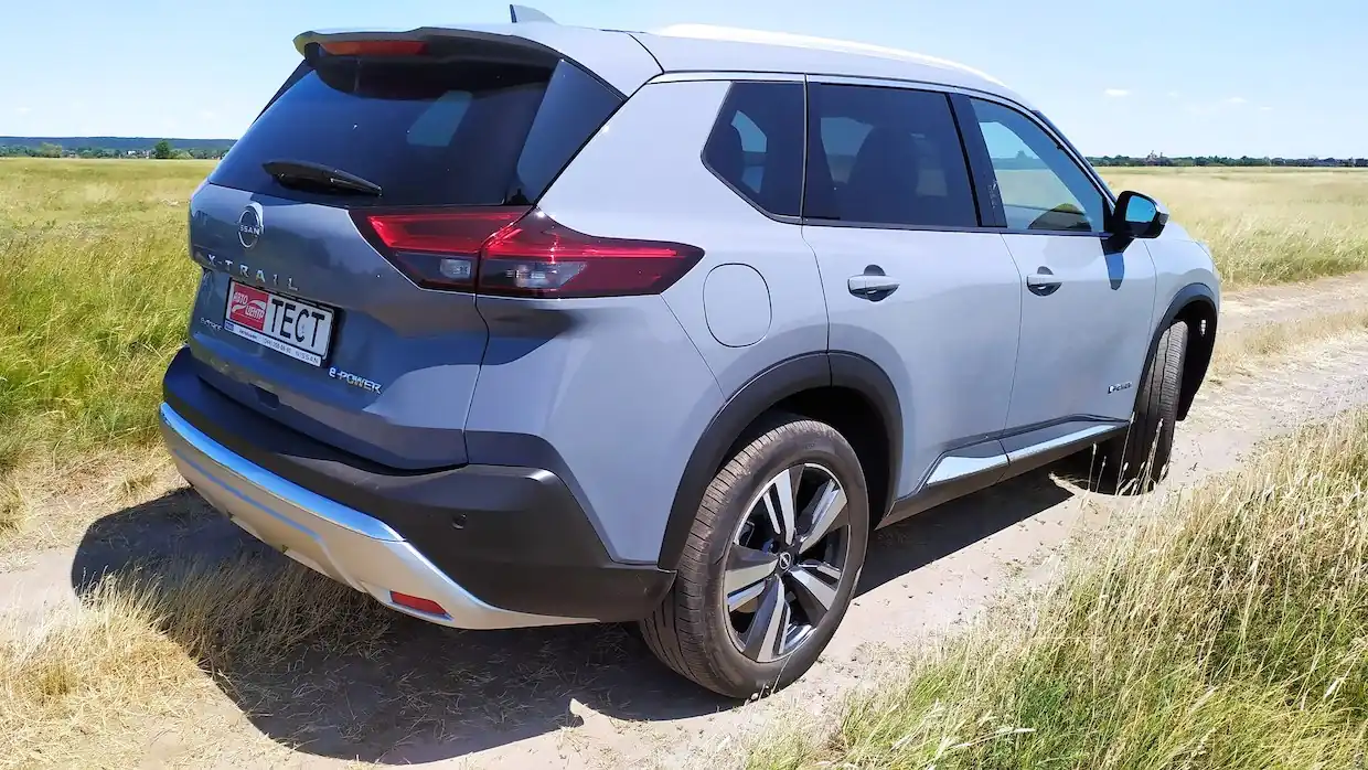 Тест-драйв Nissan X-Trail VC-T e-Power e-4orce