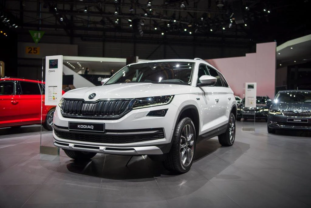 В Женеве представили спортивную и внедорожную версии Skoda Kodiaq