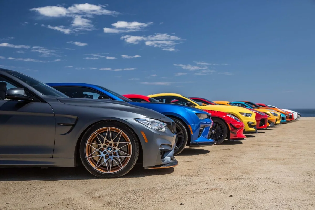 Битва века: драг-рейсинг 13 новых спорткаров 