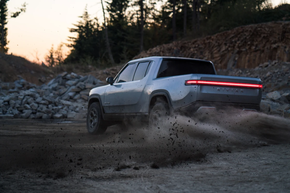электромобили 2019-2020 - 2020 Rivian R1T