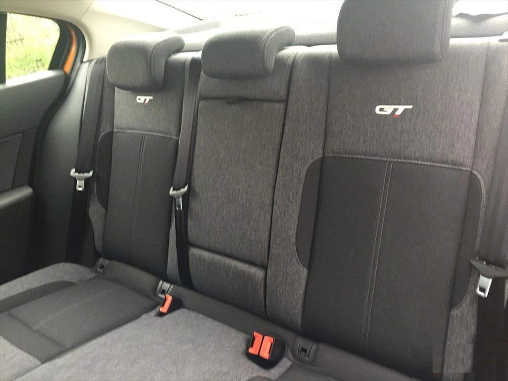 Qoros 3 sedan City SUV – первые фото китайского внедорожного седана