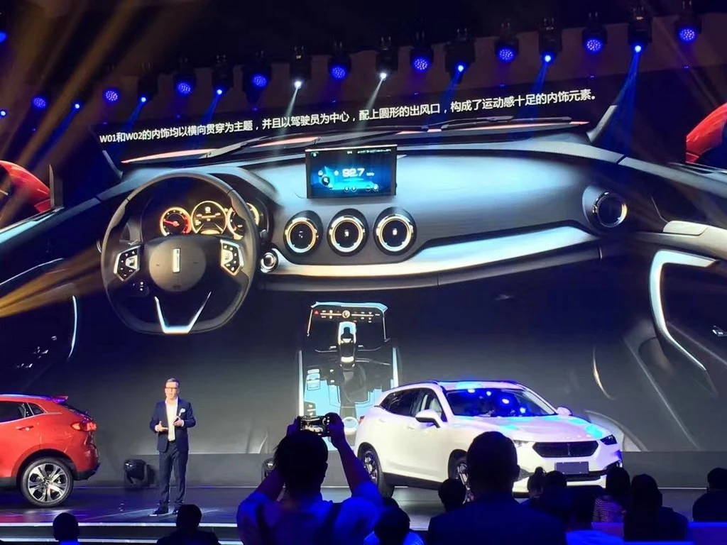 WEY W01 и WEY W02 – интерьер 