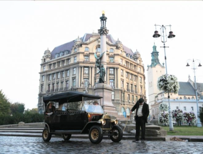 Во Львове запустят ретро-туры на электрокарах