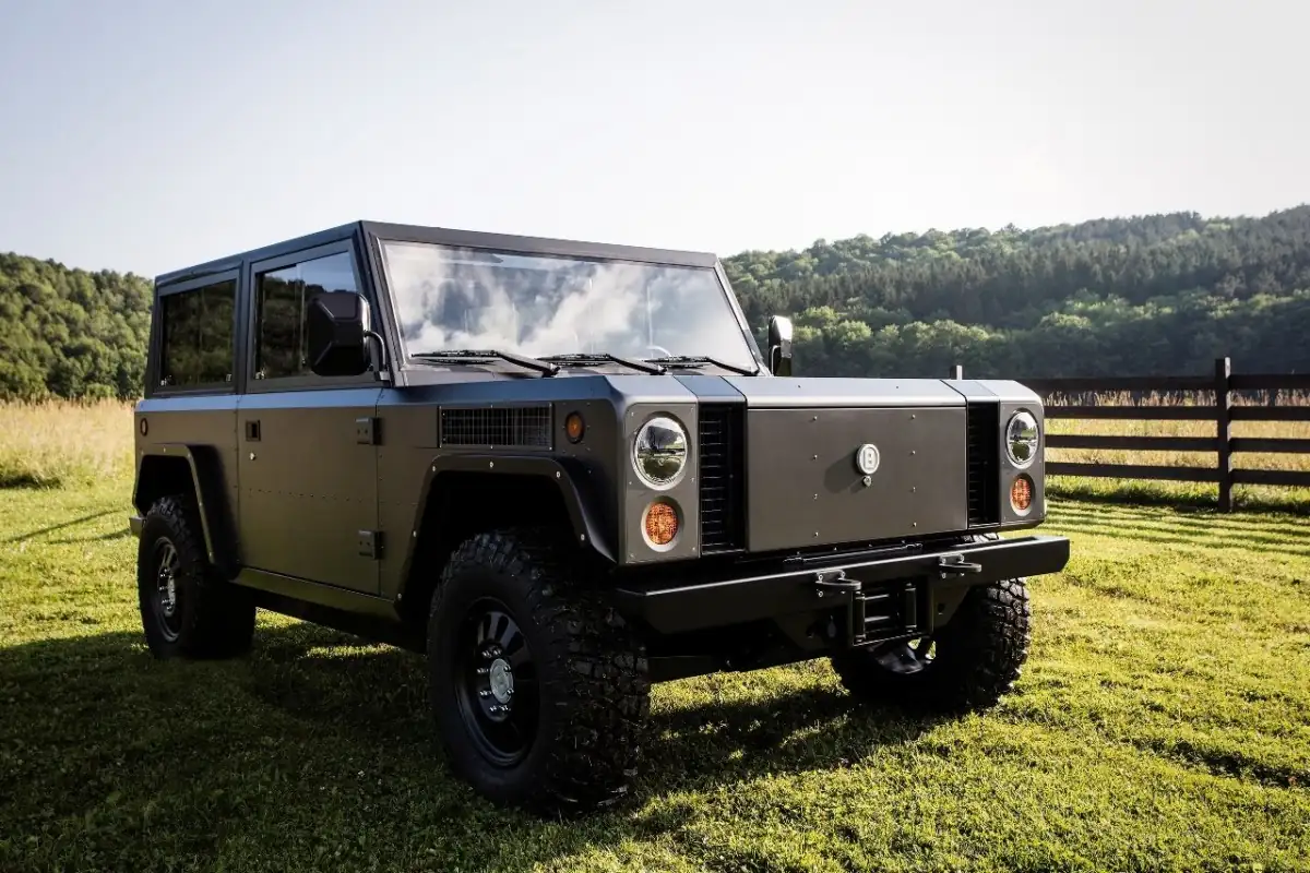 Tesla, Hummer и Defender скрестили в новом внедорожнике Bollinger B1