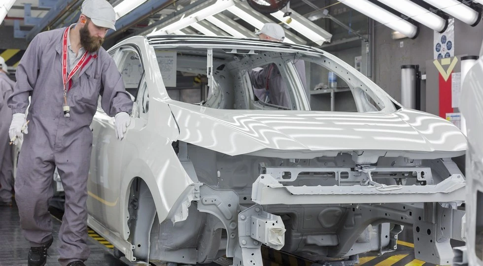 Стартовало производство Nissan Leaf 2018 для Европы