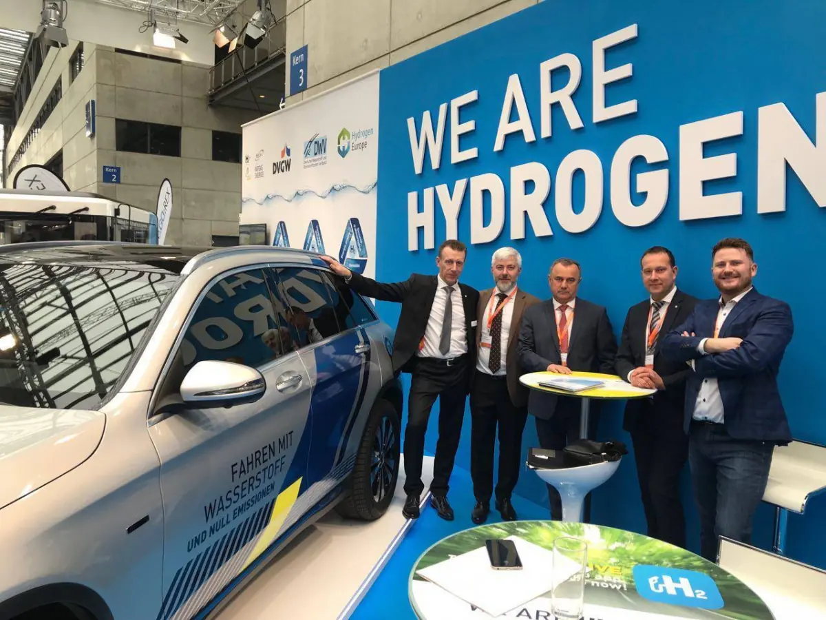 Водневі авто: від Ганновера до України