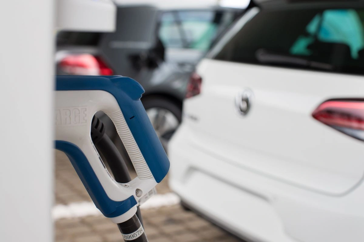 покупка электрокаров в ЕС