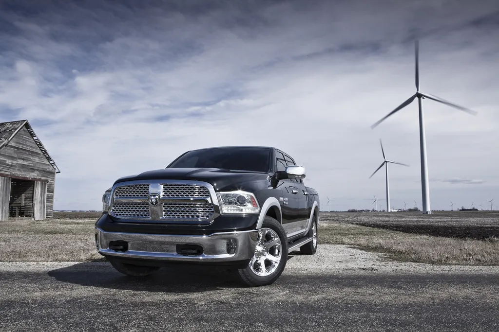 На автосалоне в Нью-Йорке 2012 презентовали новый Dodge Ram 1500