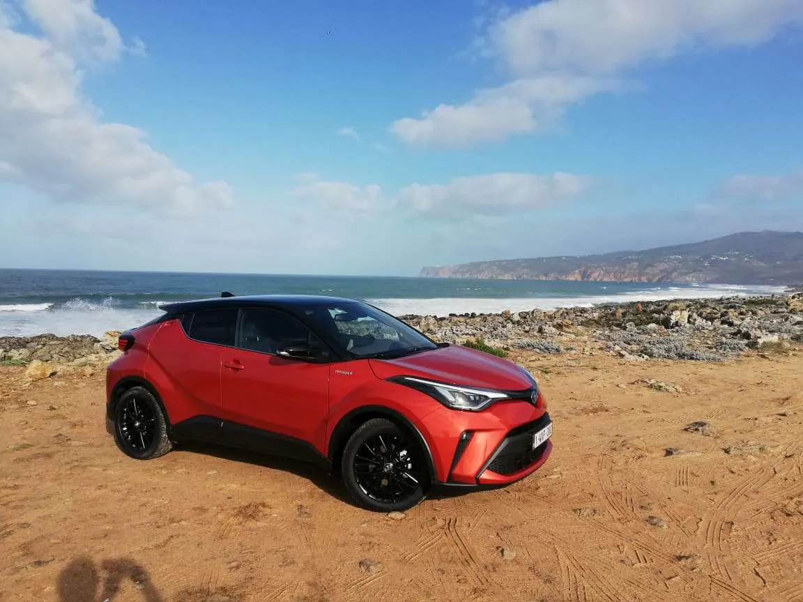 Toyota C-HR 2020 – дата української прем'єри і ціни