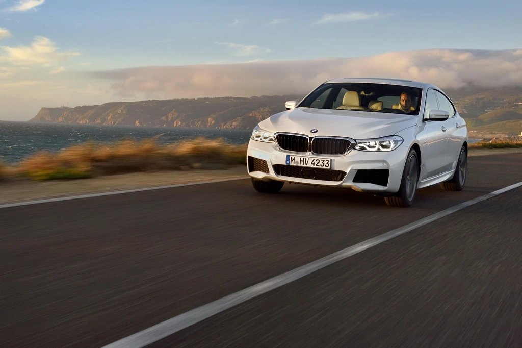 Цены на BMW 6 GT в Украине и сравнение с пятеркой и 6 Gran Coupe