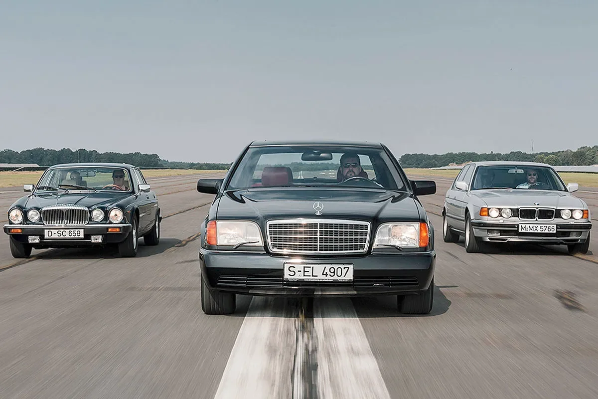 Огляд легенд 90-х. "600-го" Mercedes та ще двох топ седанів з V12