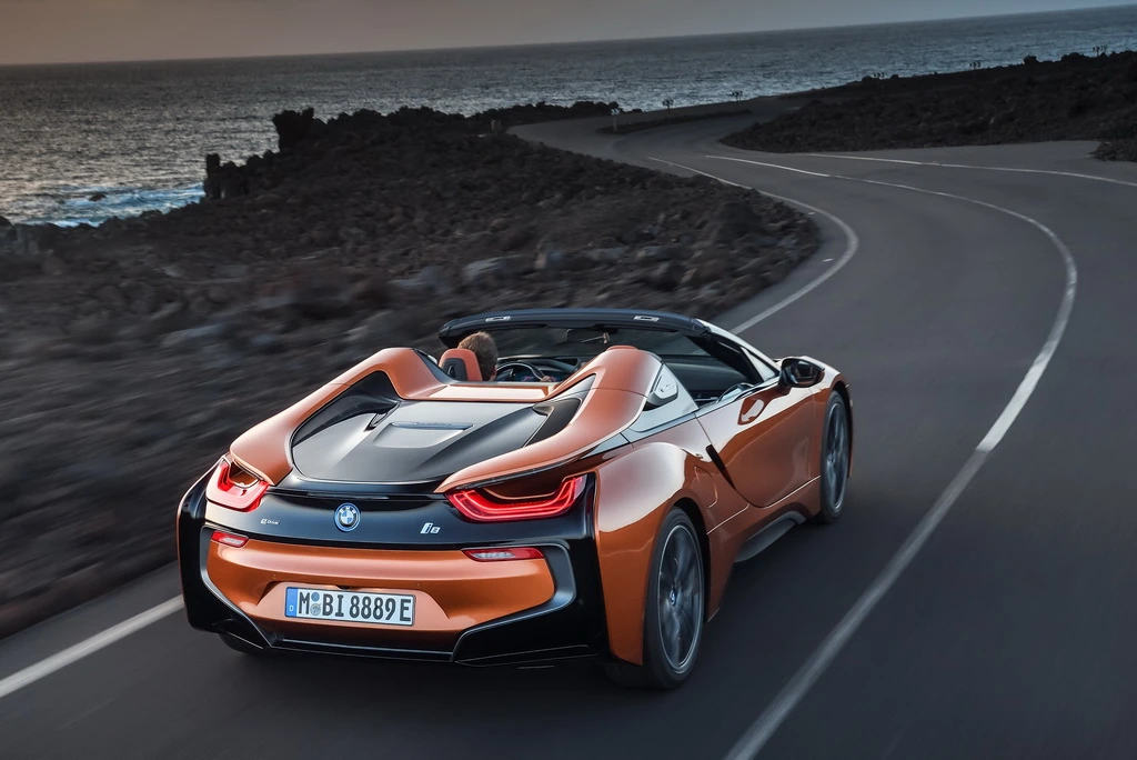 BMW i8