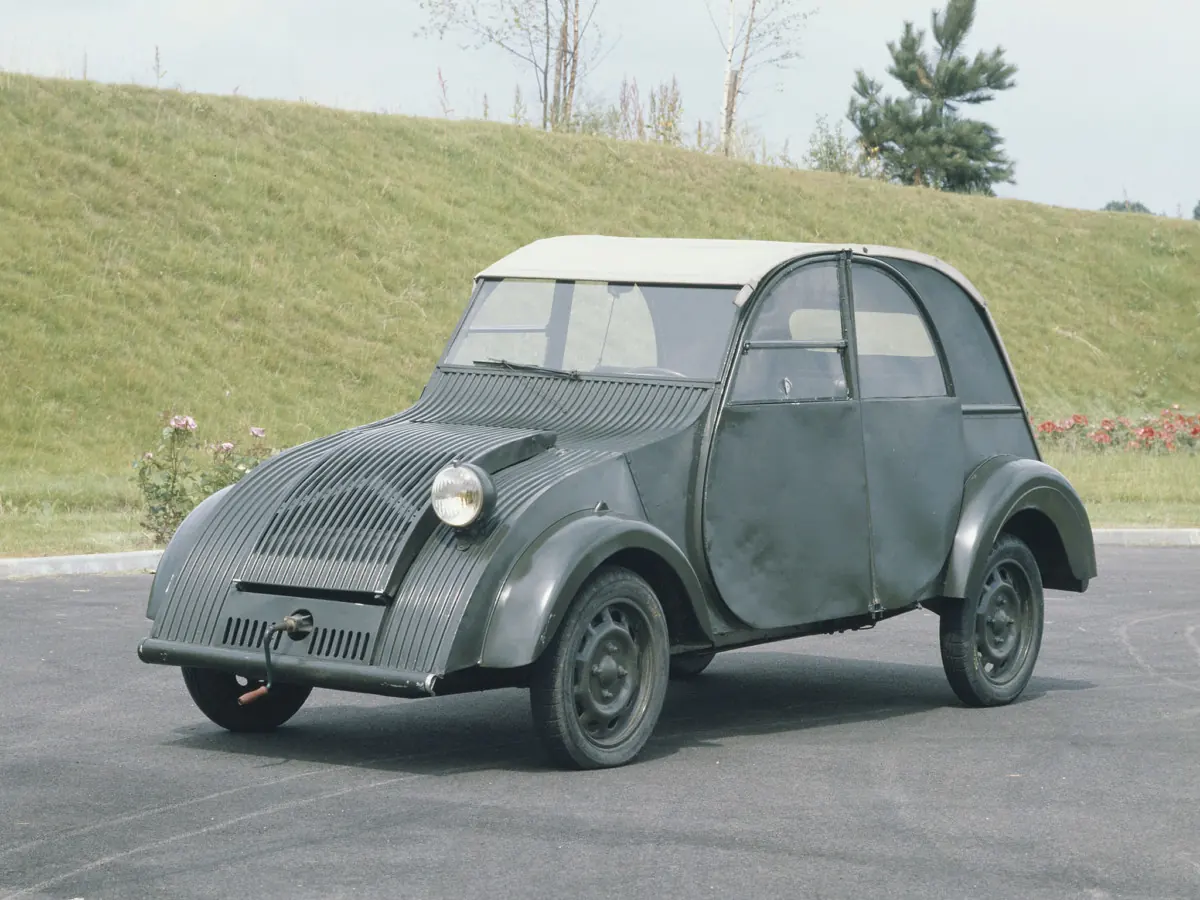  Citroen-2-CV