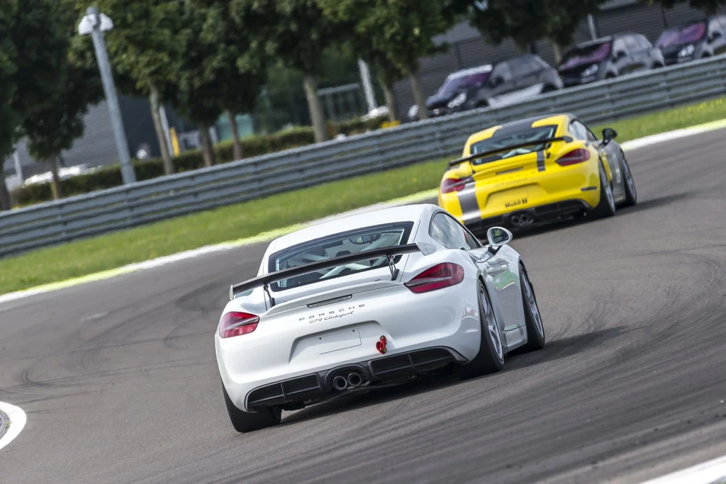 Porsche GT4 Clubsport