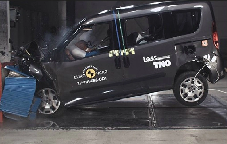 Новые BMW 5 Series и Fiat Doblo прошли краш-тесты EuroNCAP