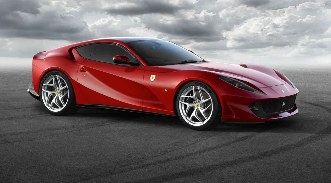 Ferrari-812-Superfast