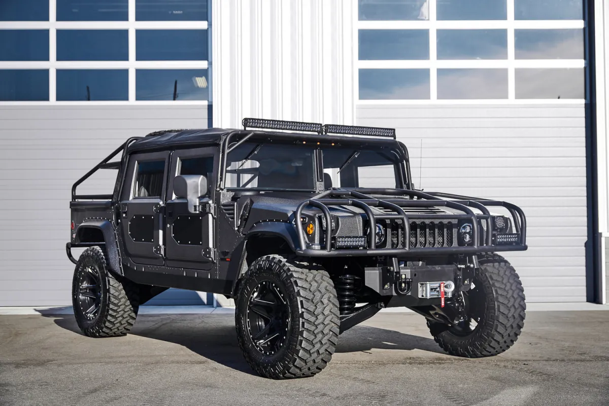 Возрождение Hummer H1: новый облик и начинка