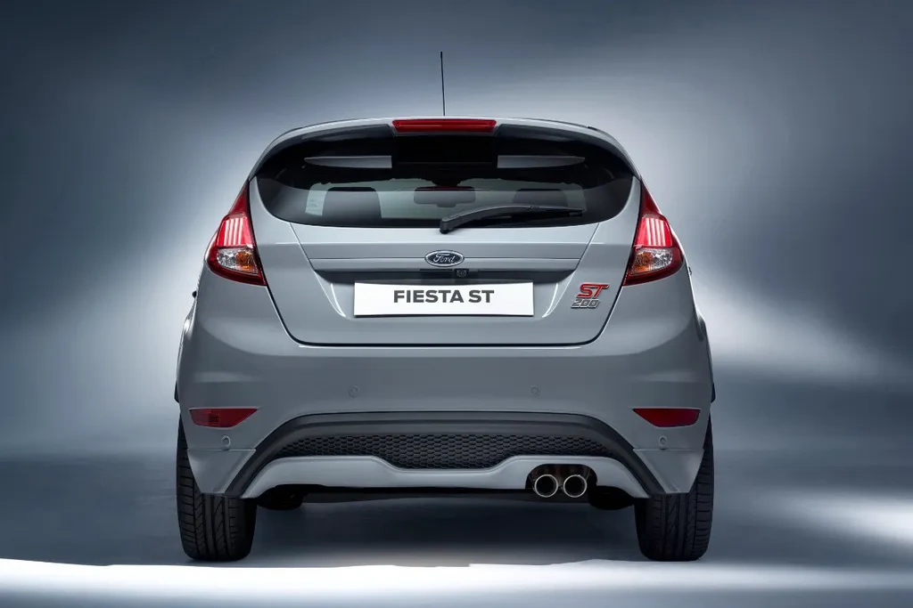 Ford Fiesta ST200 3