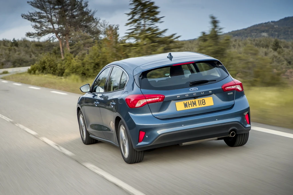 Ford Focus 2018 вид сзади
