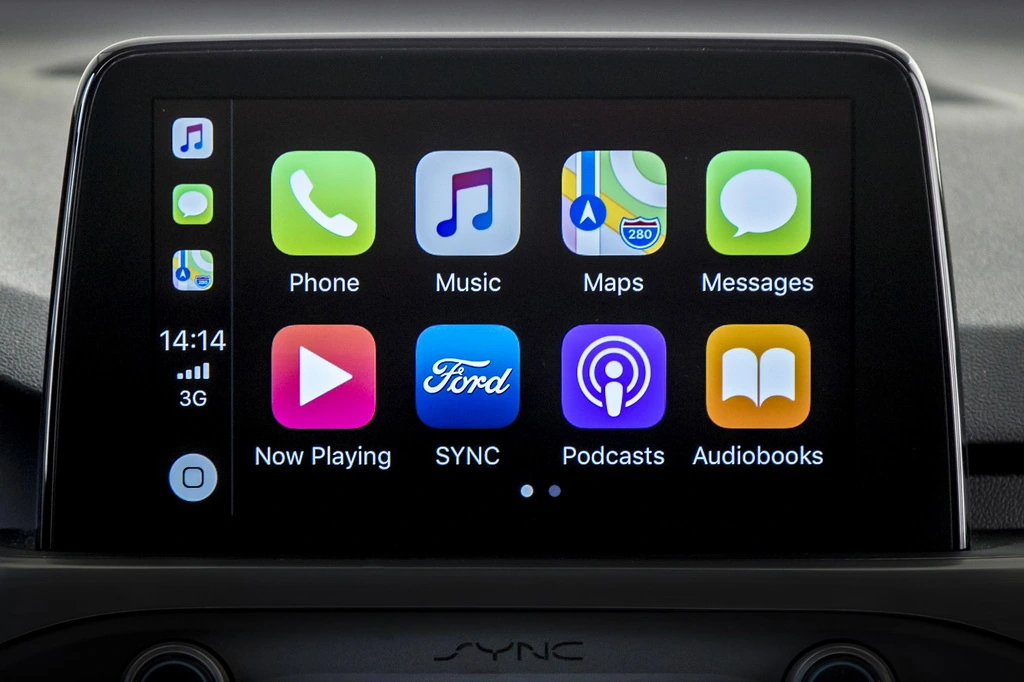 Apple CarPlay и Android Auto для Ford Focus 2018