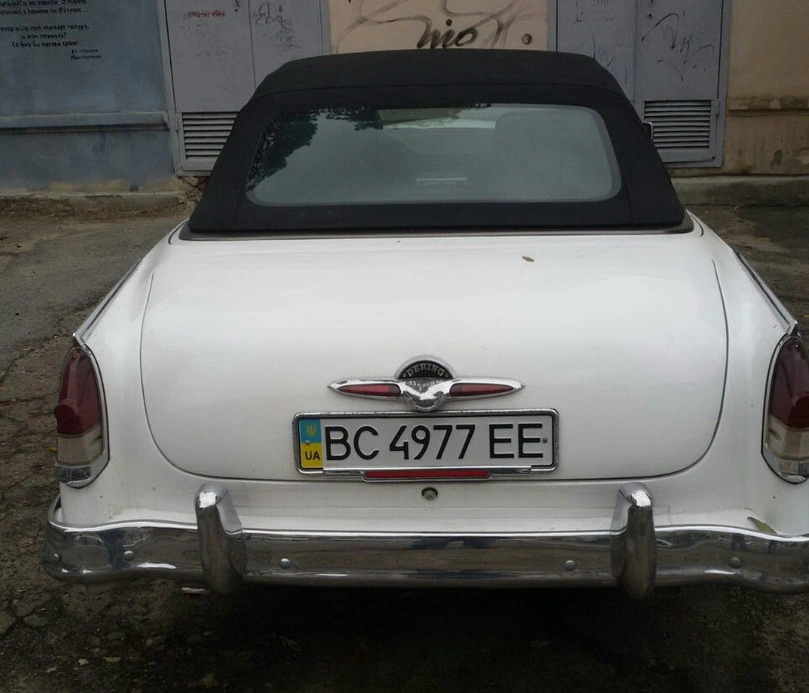 ГАЗ 21 Волга-Мерседес во Львове – ретро кабриолет W124