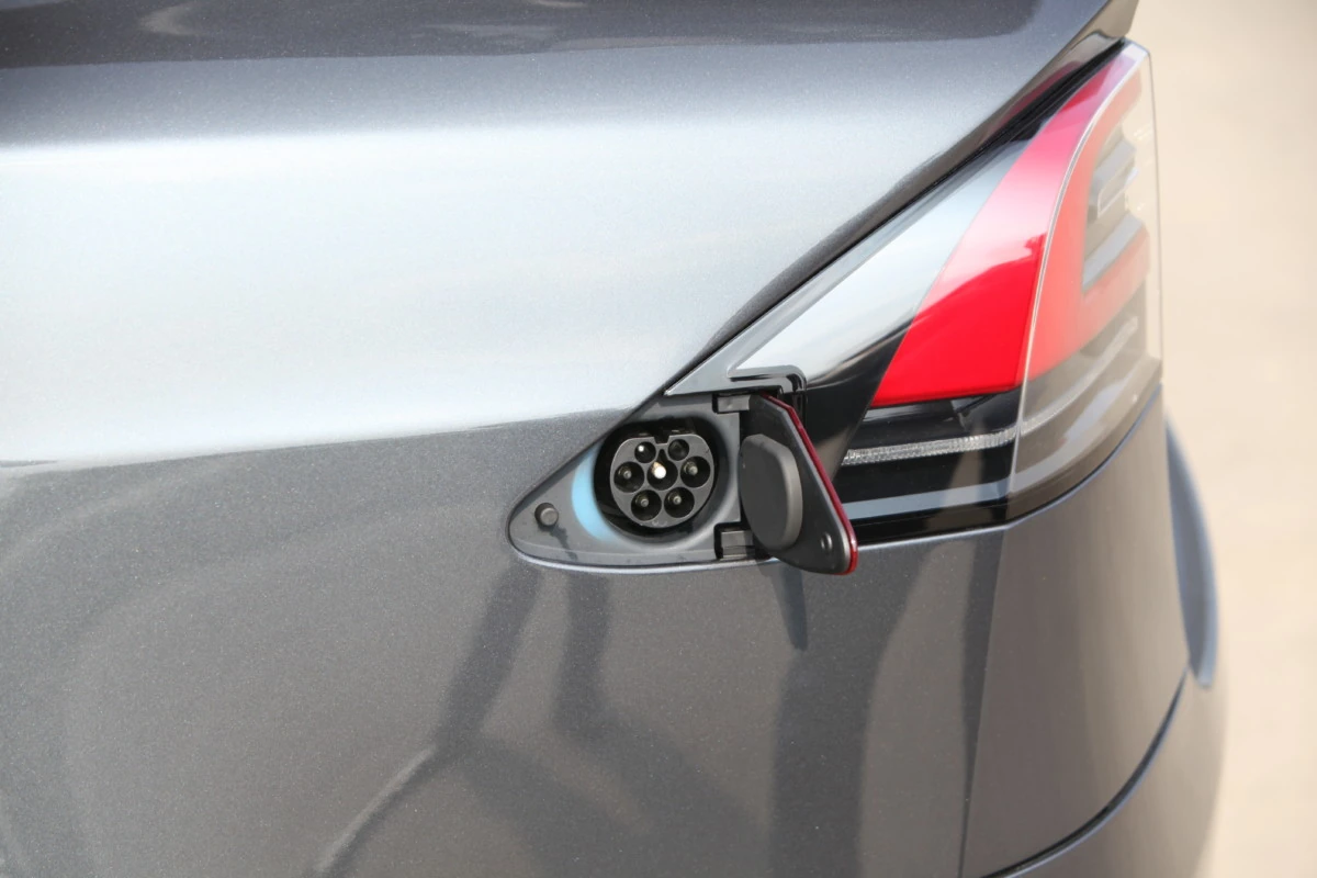 Tesla Model X. Обзор первого в Украине электрокроссовера Тесла