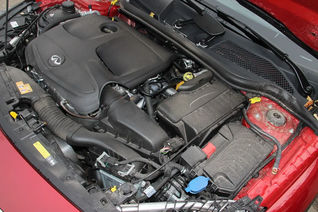 Мотор Infiniti QX30