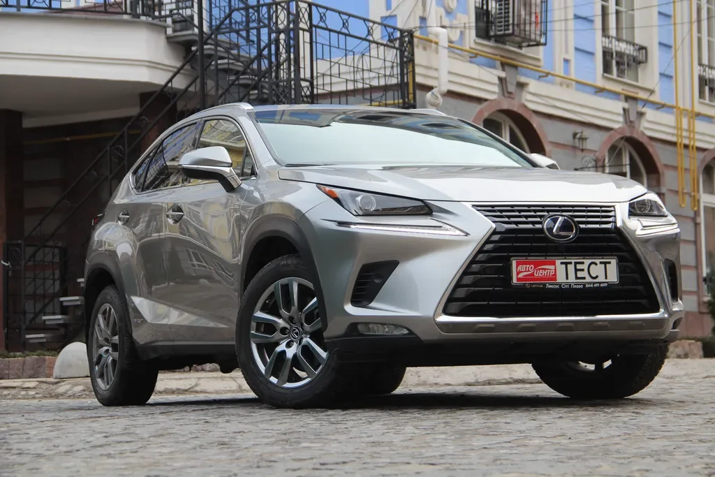 Внешность Lexus NX 2018