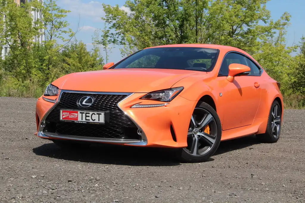 Дизайн Lexus RC 200t