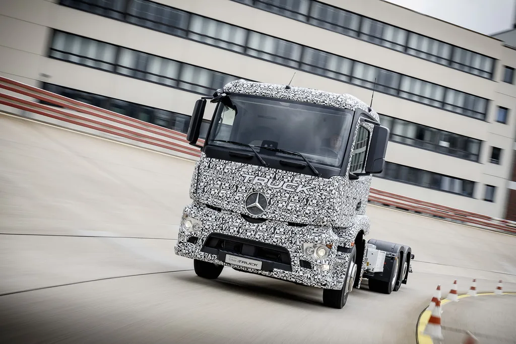 Mercedes-Benz Urban eTruck