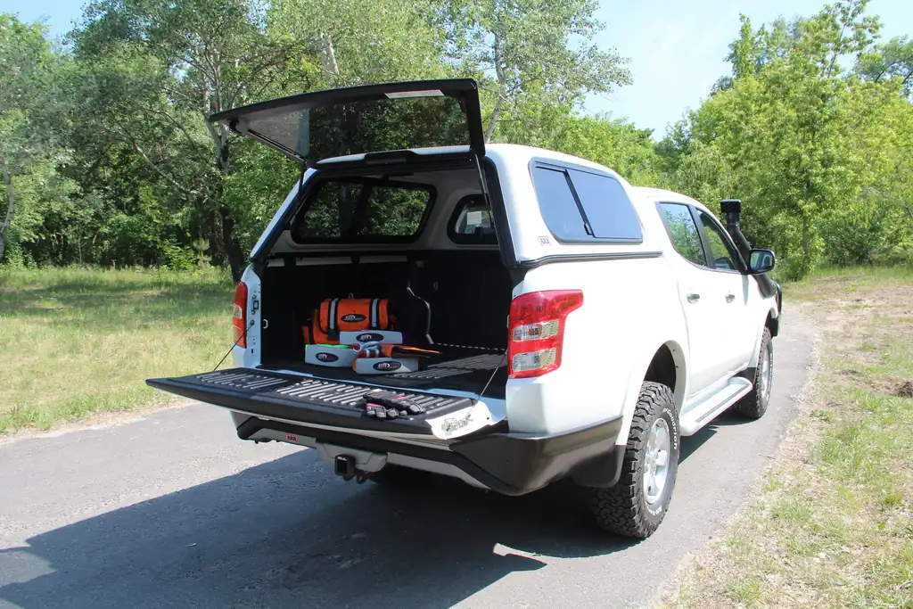 Mitsubishi L200 4x4 Офф-Роуд Центр