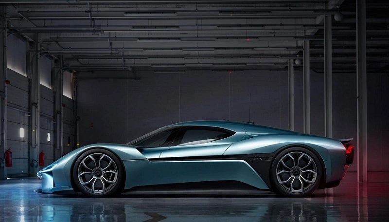 Самые интересные электромобили и гибриды 2017 года