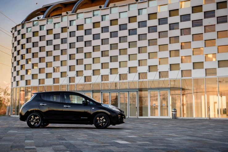 nissan-leaf-black-edition-2016