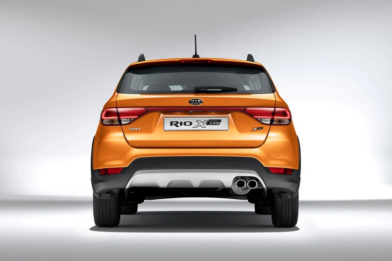 Внедорожный хэтчбек Kia Rio X-Line впервые засветился на фото