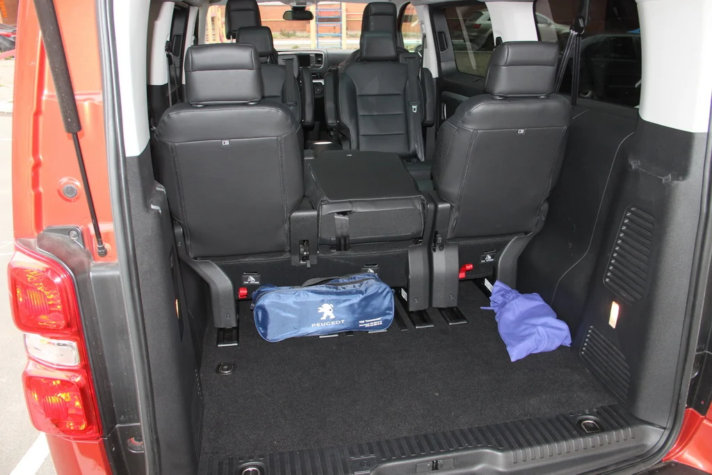 Багажник Peugeot Traveller 2017 VIP