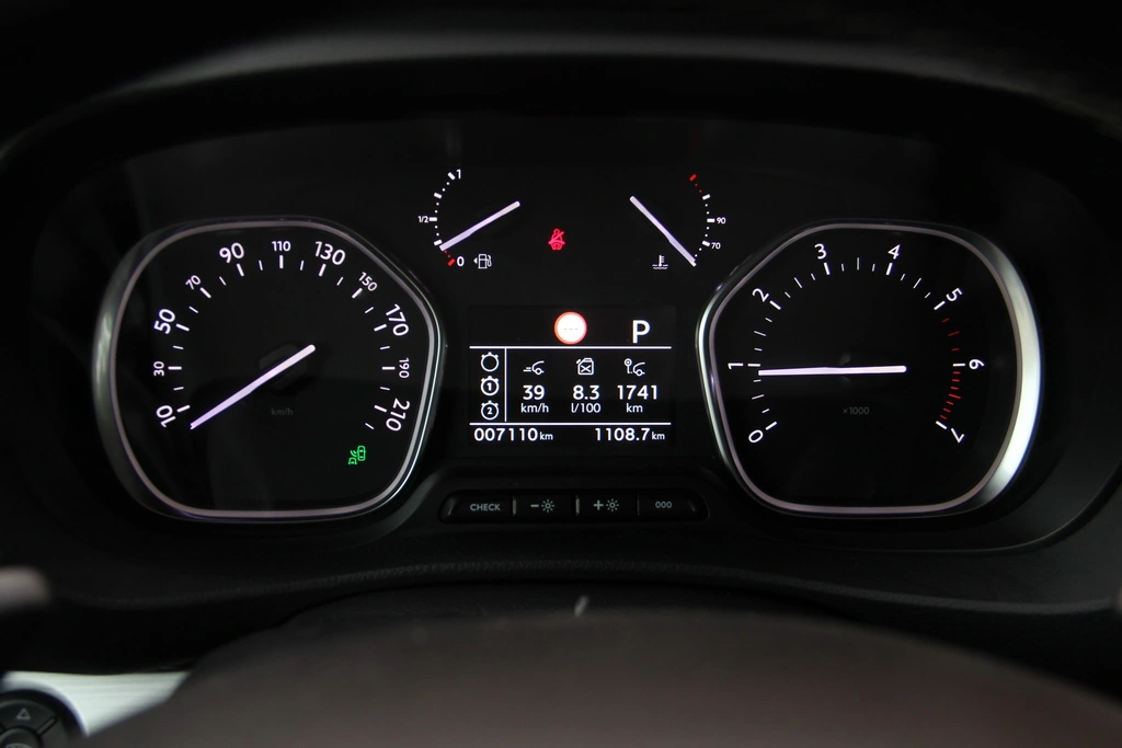 Расход топлива Peugeot Traveller