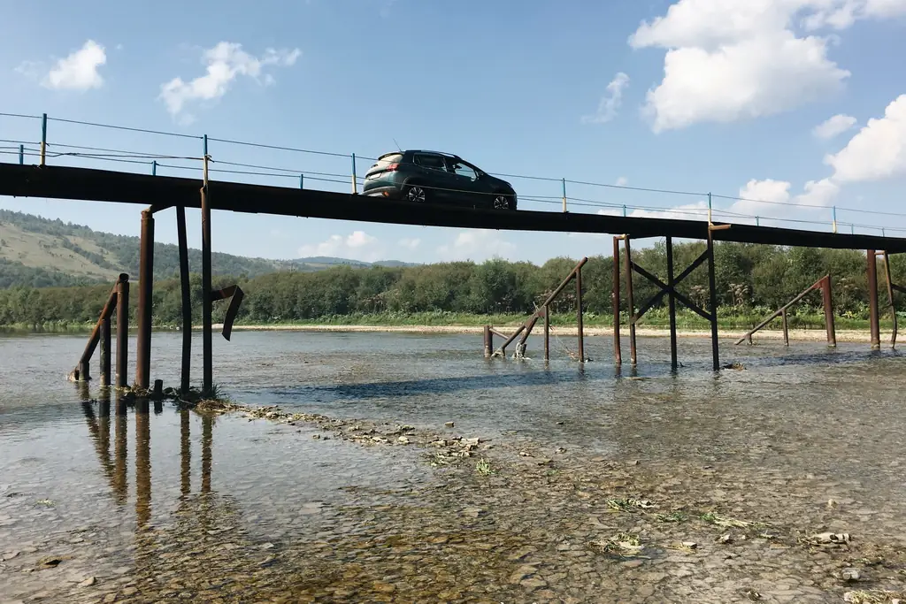 в Карпаты на Peugeot Traveller