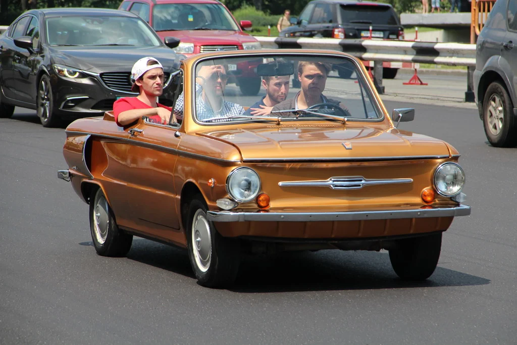 Retro Parade Kiev 21