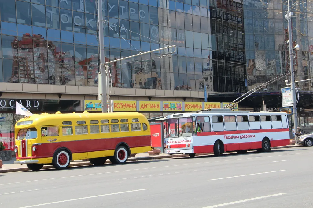 Retro Parade Kiev 24