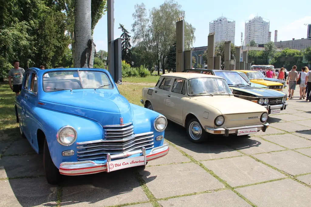 Retro Parade Kiev 38