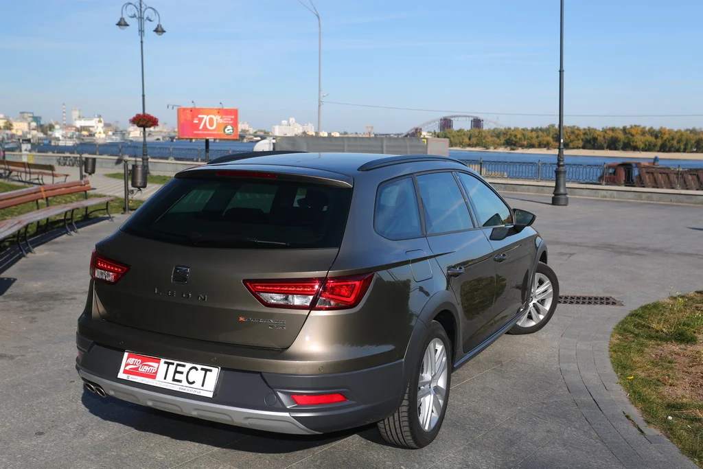 SEAT Leon X-Perience