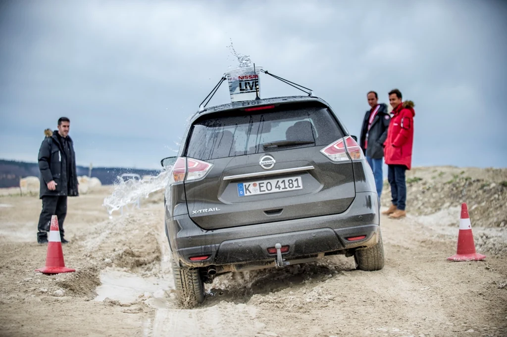 nissan x-trail 2.0 дизель 2017