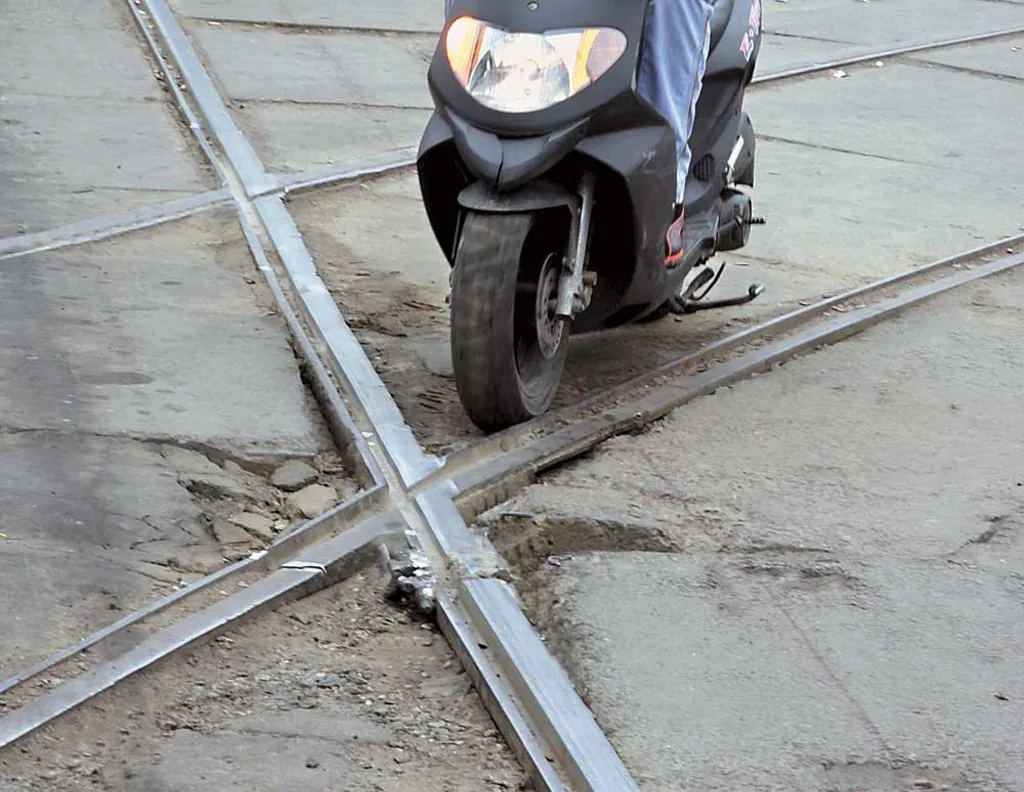 Шины и рельсы