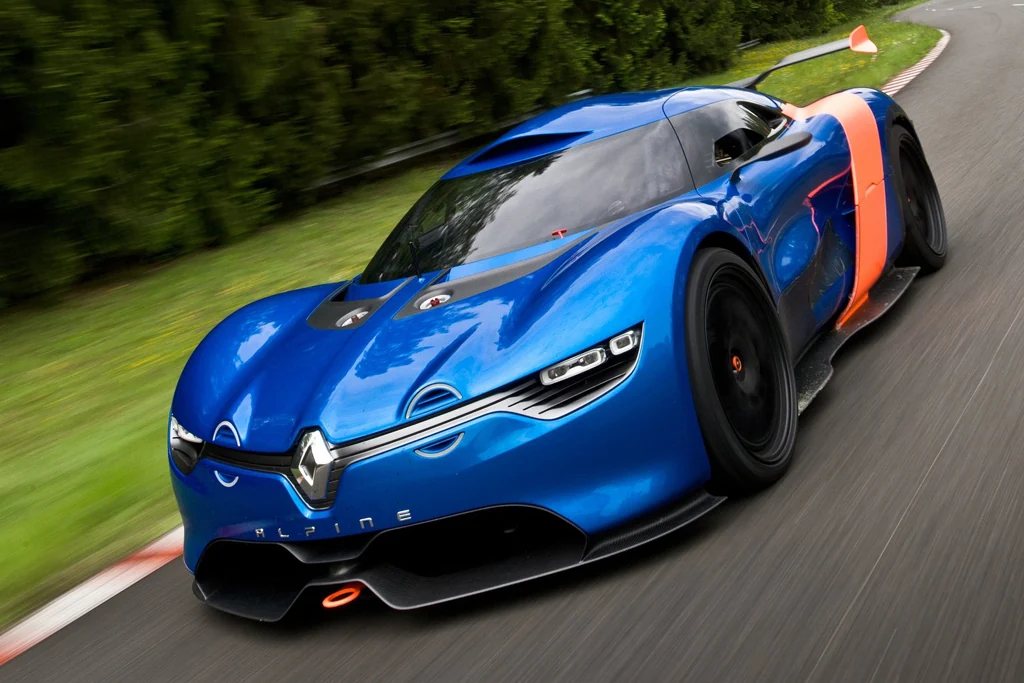 Спорткар Renault Alpine задерживается ради переделки дизайна