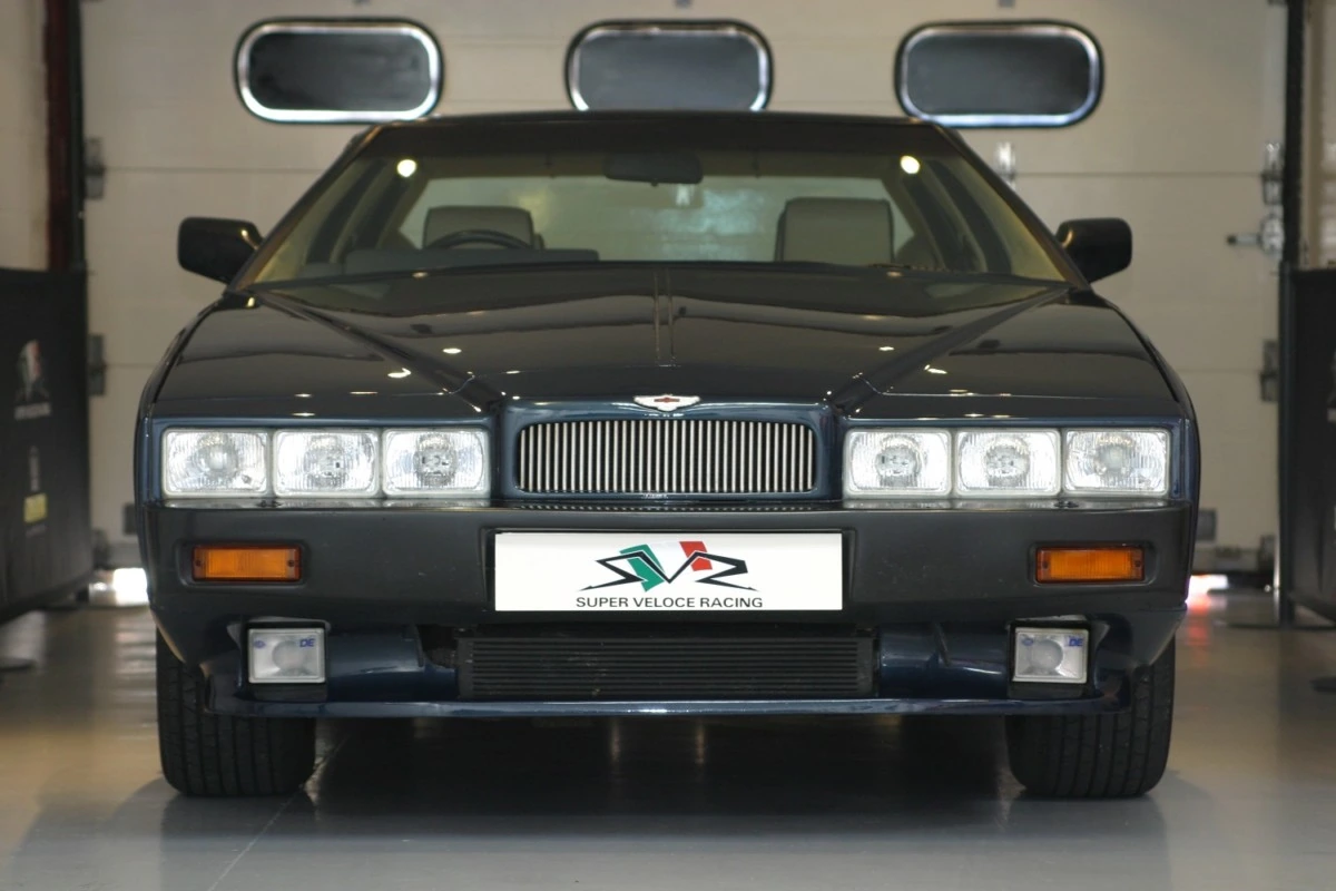 aston-martin-lagonda-rare-svr-4