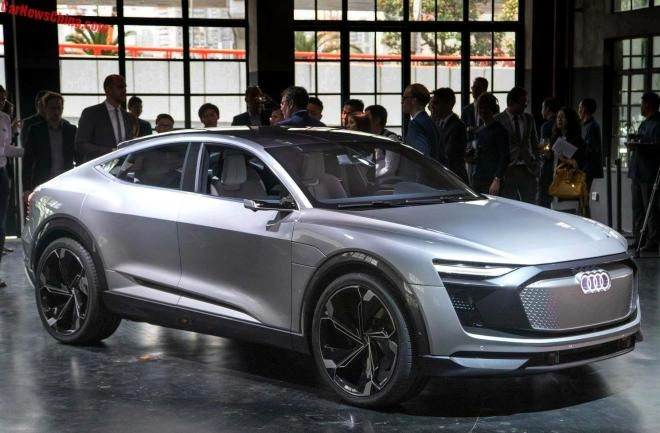 В Китае представлен электрический купе-кроссовер Audi E-Tron Sportback