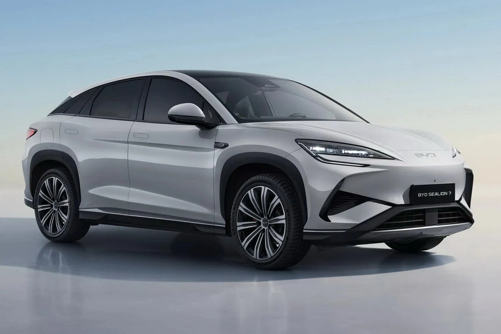 BYD представил европейцам альтернативу Tesla