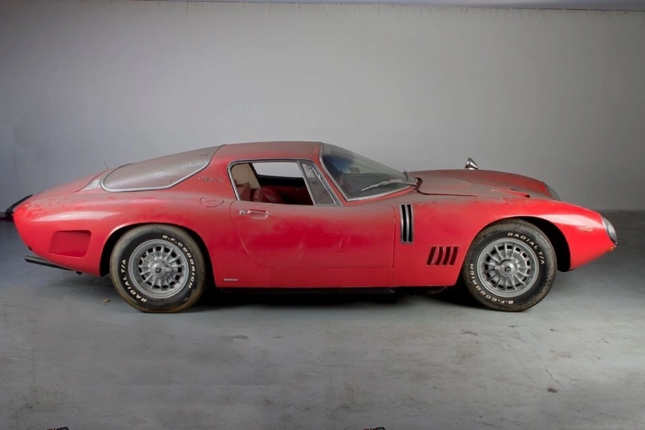 bizzarini 5300 Strada