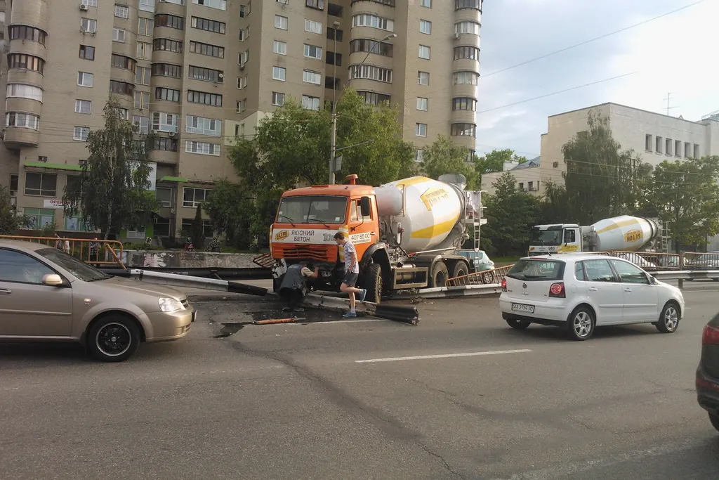 ТОП-7 основных причин ДТП в Украине